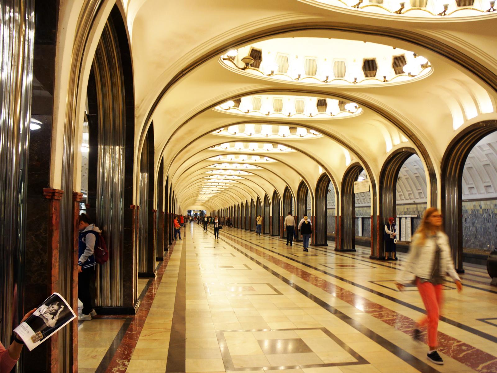 Metro Moskau
